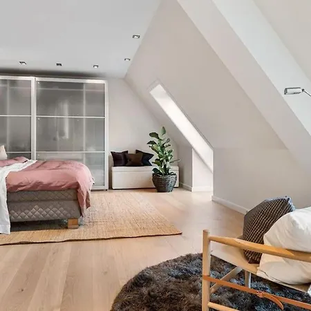 Exclusive Penthouse With Terrace Apartman